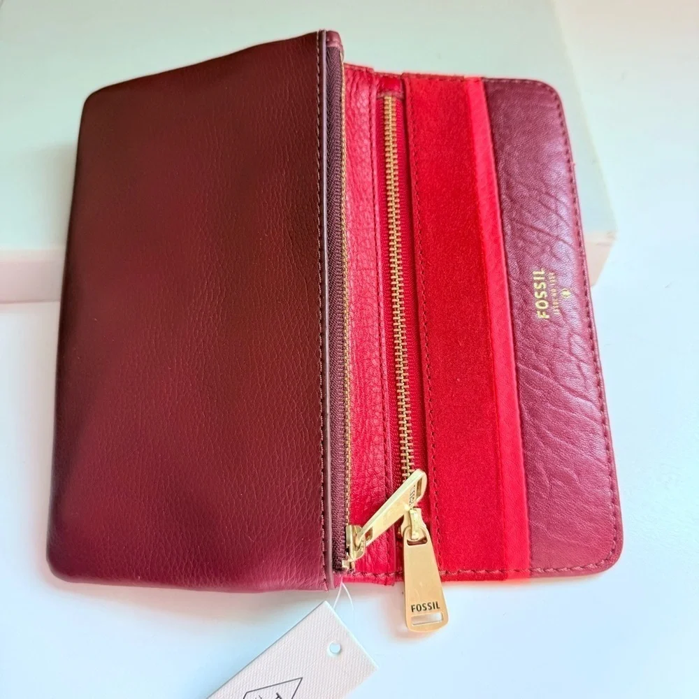 NWT Fossil RFID Preston Zip Clutch Wallet Midnight Crimson